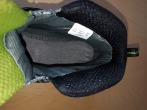 Podeszwa GoreTex jest nawet pod wkładką buta